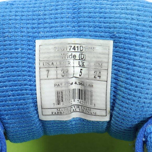 Brooks Women's Adrenaline GTS 15 Running Shoe Athletic Sneaker Size 7 Wide Width - Picture 9 of 9